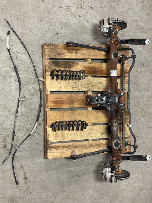 2013-14 Ford Mustang GT Rear Axle Assembly 3.15 Gear 87k Miles 259
