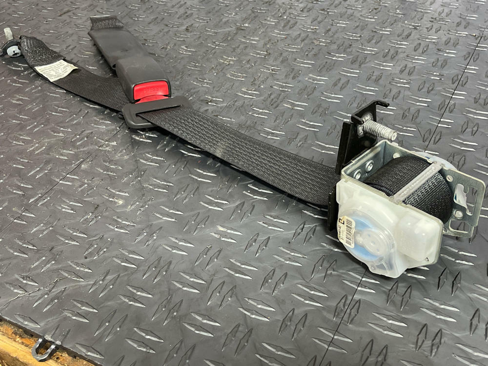 2013-14 Ford Mustang Rear Seat Belt Pair- for Coupe, Buckles Included 259