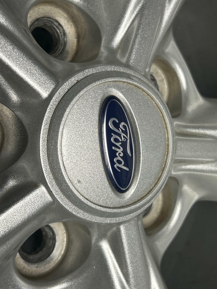 2012 Ford Mustang GT Driver Front LH Wheel- Base Model, 18"x8" ET:44mm 266