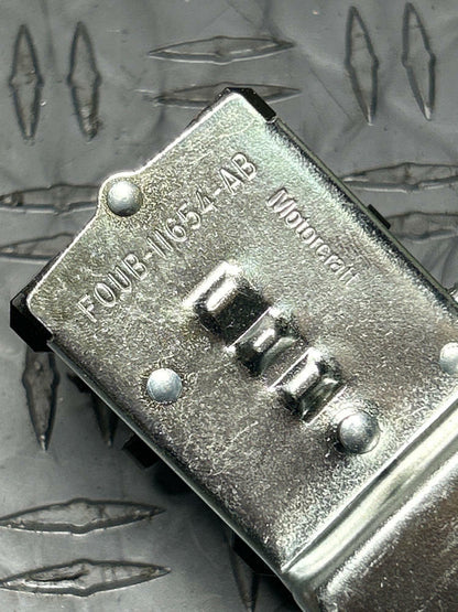 2003-04 Ford Mustang SVT Cobra Lighting Array Control Knob/Module 272