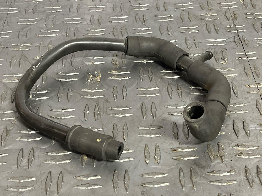 2003-04 Ford Mustang SVT Cobra Lower Intake Vaccuum Line 272