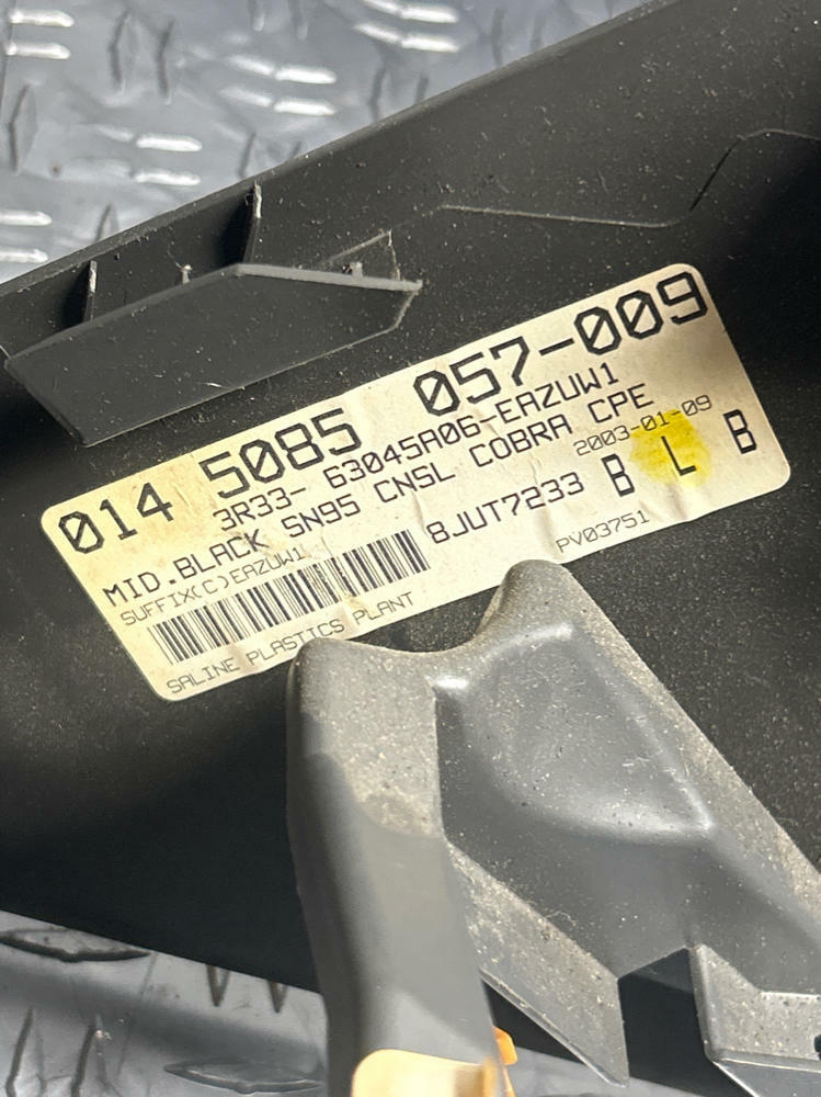 2003-04 Ford Mustang SVT Cobra OEM Center Console- 54k Miles 272