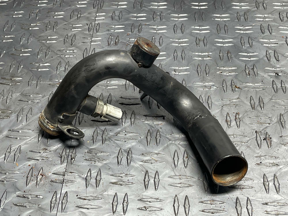 2003-04 Ford Mustang SVT Cobra OEM LH Coolant Crossover Pipe w/ Sensor 272