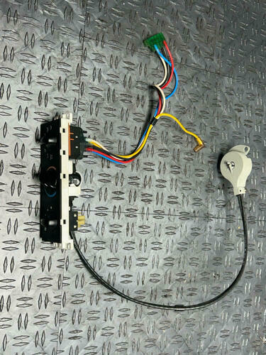 2003-04 Ford Mustang SVT Cobra HVAC Climate Controls 273