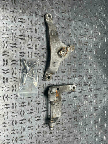 2003-04 Ford Mustang SVT Cobra Alternator Brackets 273