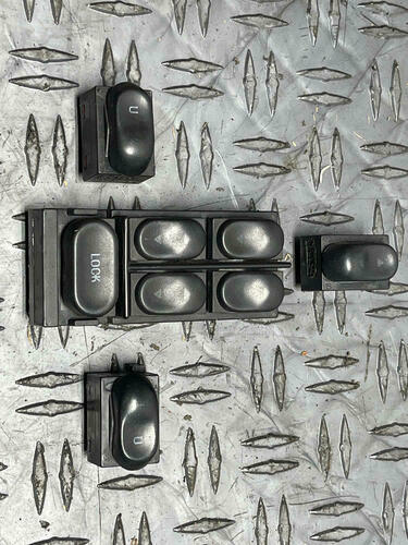 2003-04 Ford Mustang SVT Cobra Window Switch Set Convertible 273