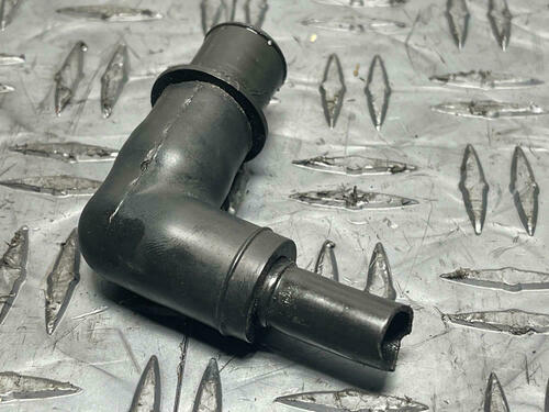 2003-04 Ford Mustang SVT Cobra Breather, Valve Cover to Intake Hose 273