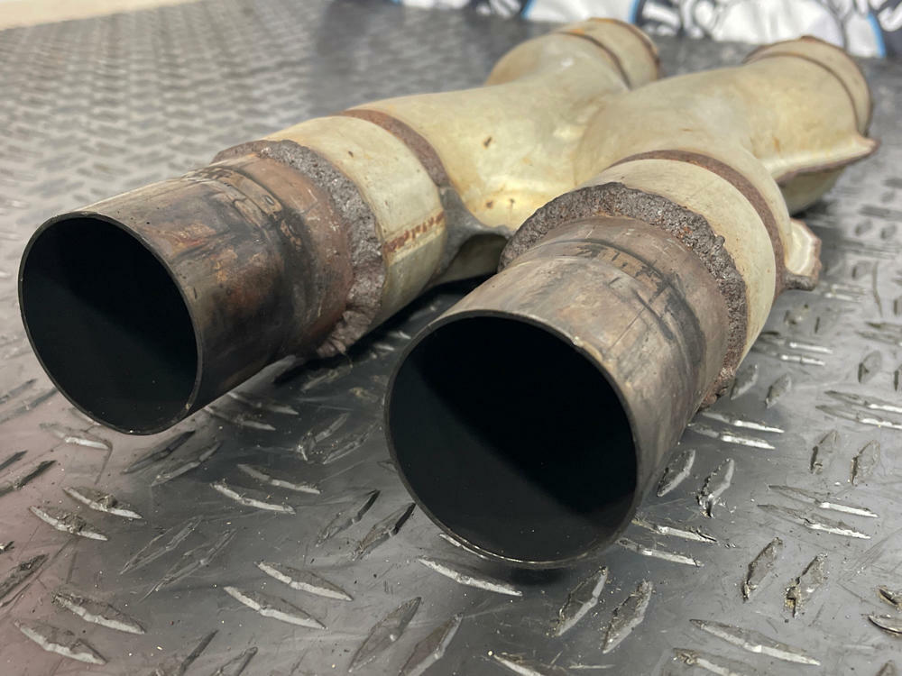 2015-23 Ford Mustang GT Aftermarket X-Pipe 274
