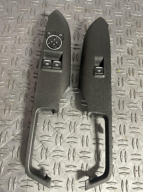 2018-23 Ford Mustang GT Window Switches & Bezels 274