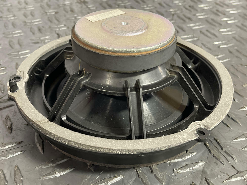 2015-23 Ford Mustang GT Base Model Door Speaker Pair 274