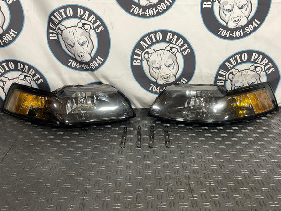 2003-04 Ford Mustang SVT Cobra OEM Headlights Pair LH RH 276