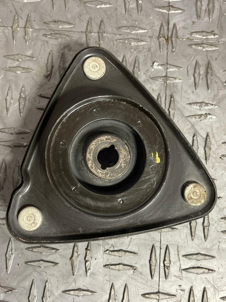 2015-23 Ford Mustang GT OEM Strut Hat RH/LH 249