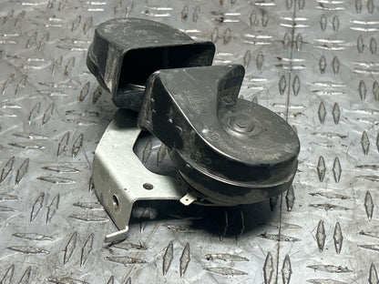 2003-04 Ford Mustang SVT Cobra OEM Horn Set 276