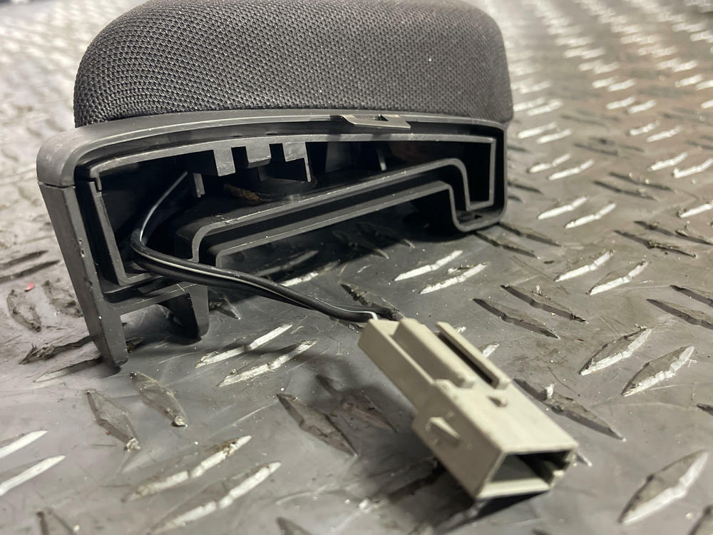 2003-04 Ford Mustang SVT Cobra Mach 460 Tweeters 276