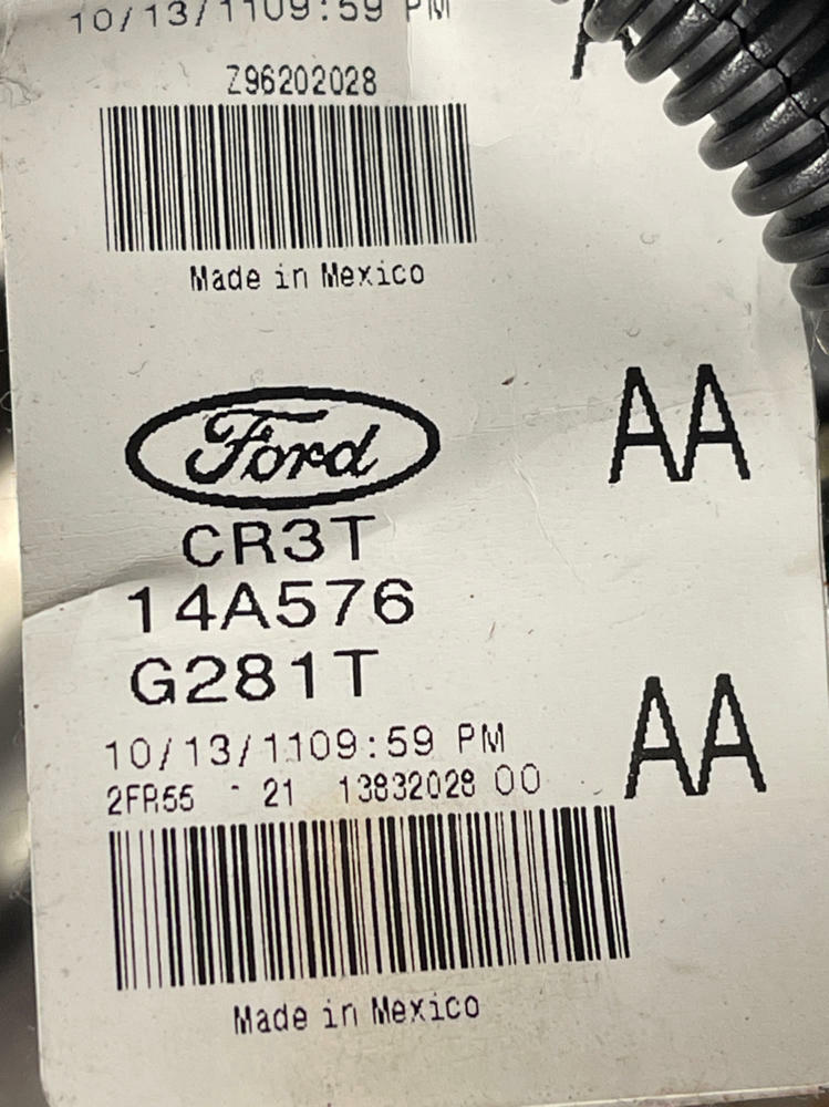 2011-12 Ford Mustang Lower Seat Track Pair- LH/RH, Manual Sliders 266