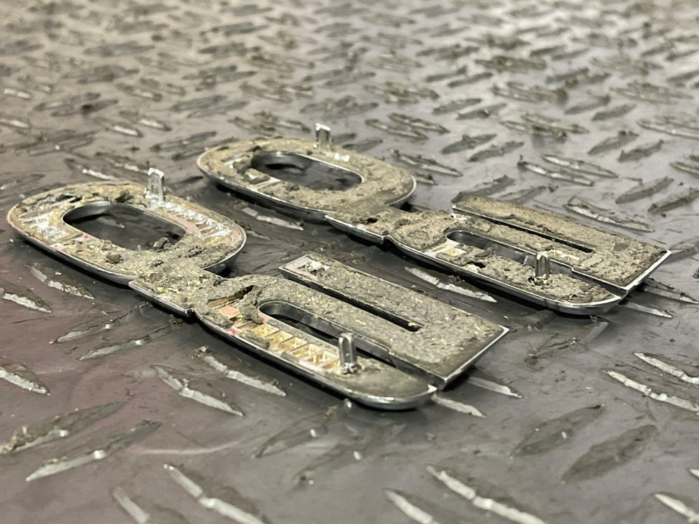 2011-12 Ford Mustang 5.0 Fender Emblems Pair 266