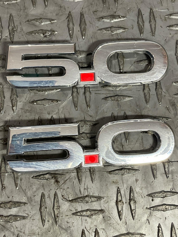 2011-12 Ford Mustang 5.0 Fender Emblems Pair 266