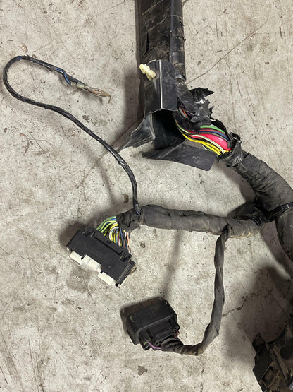 2011-12 Ford Mustang GT Engine Bay Wire Harness Fuse Box CR3T-14290-FG
