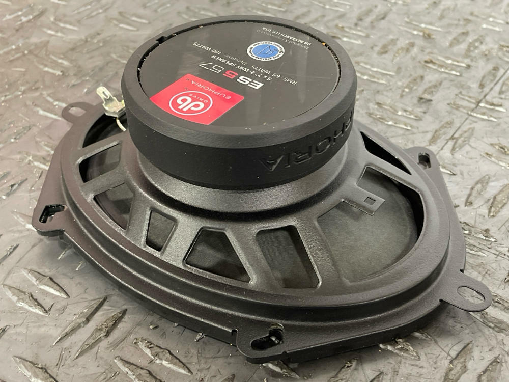 Euphoria ES 557 65 Watt 5x7 2 Way Speakers Pair