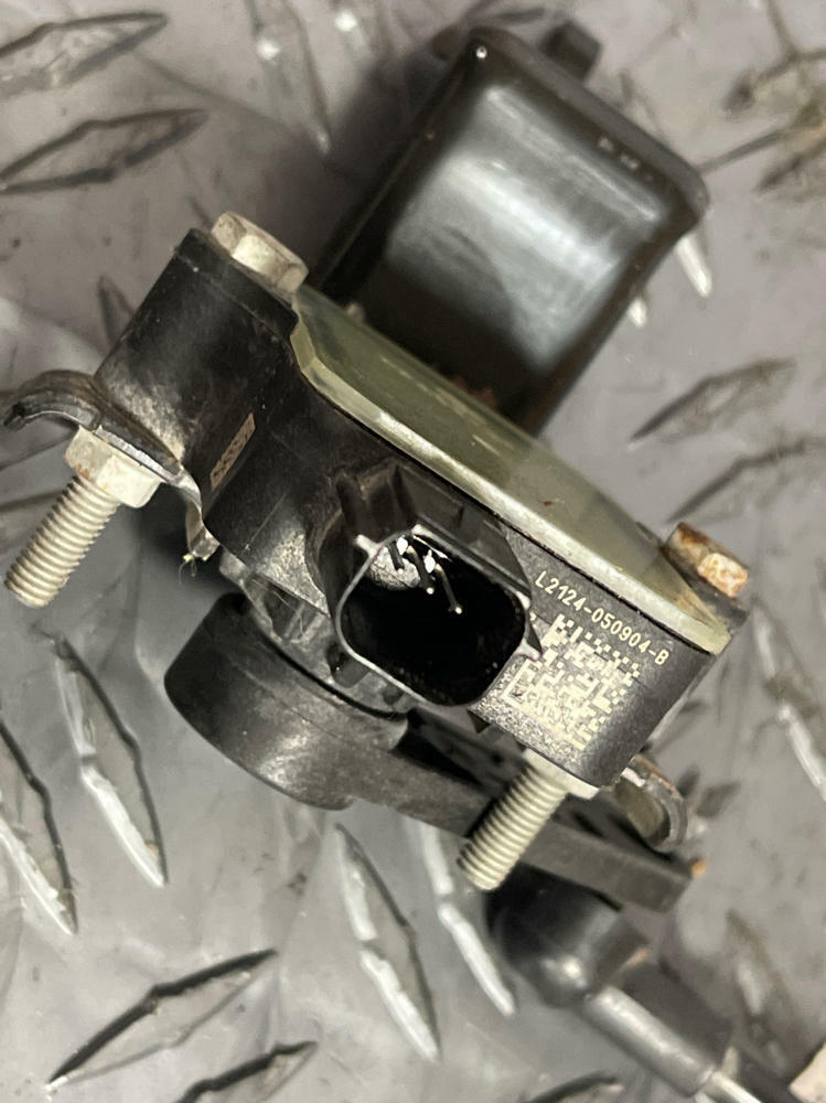2018-23 Ford Mustang Front LH Driver Magnaride Actuator