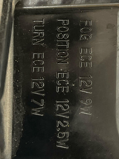 2018-23 Ford Mustang GT OEM Passenger RH Turn Signal Fog Light 275