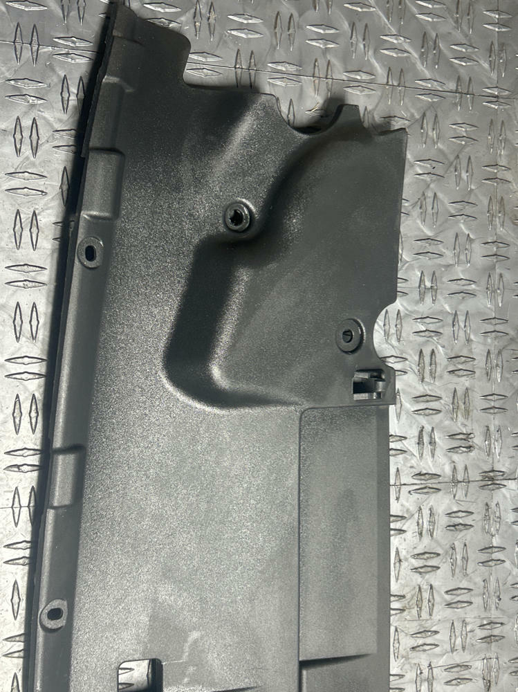 2015-23 Ford Mustang GT OEM Upper Radiator Cover- LOW MILES 260