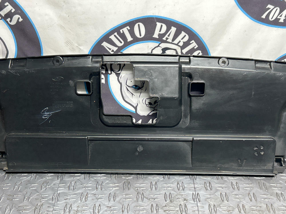 2015-23 Ford Mustang GT OEM Upper Radiator Cover- LOW MILES 260