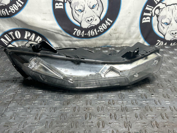 2018-23 Ford Mustang GT OEM Passenger RH Turn Signal/Fog Light- SEE DESC 260