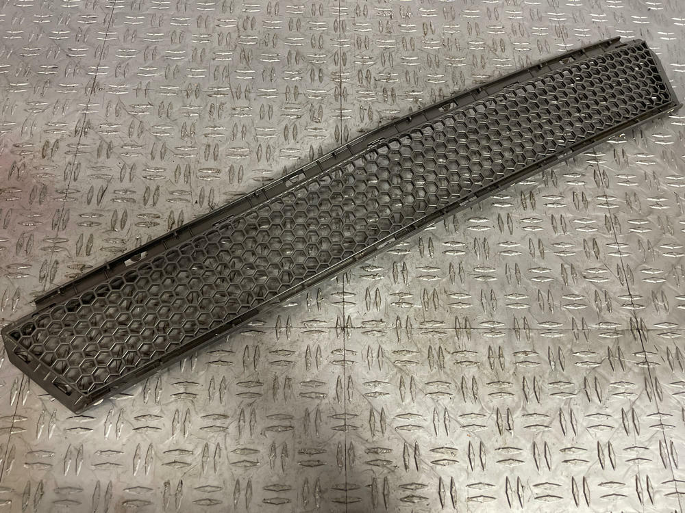 2015-17 Ford Mustang GT OEM Front Bumper Grille Set 249