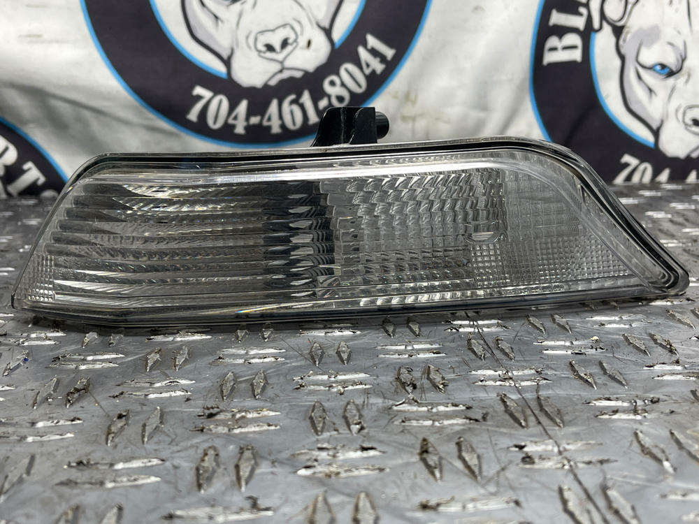 2015-17 Ford Mustang GT OEM Driver LH Turn Signal Housing- Front Bumper 258