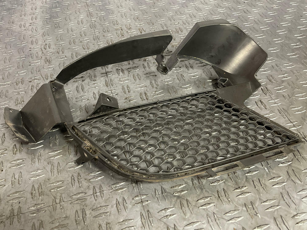 2015-17 Ford Mustang GT OEM Front Bumper Grille Set 249