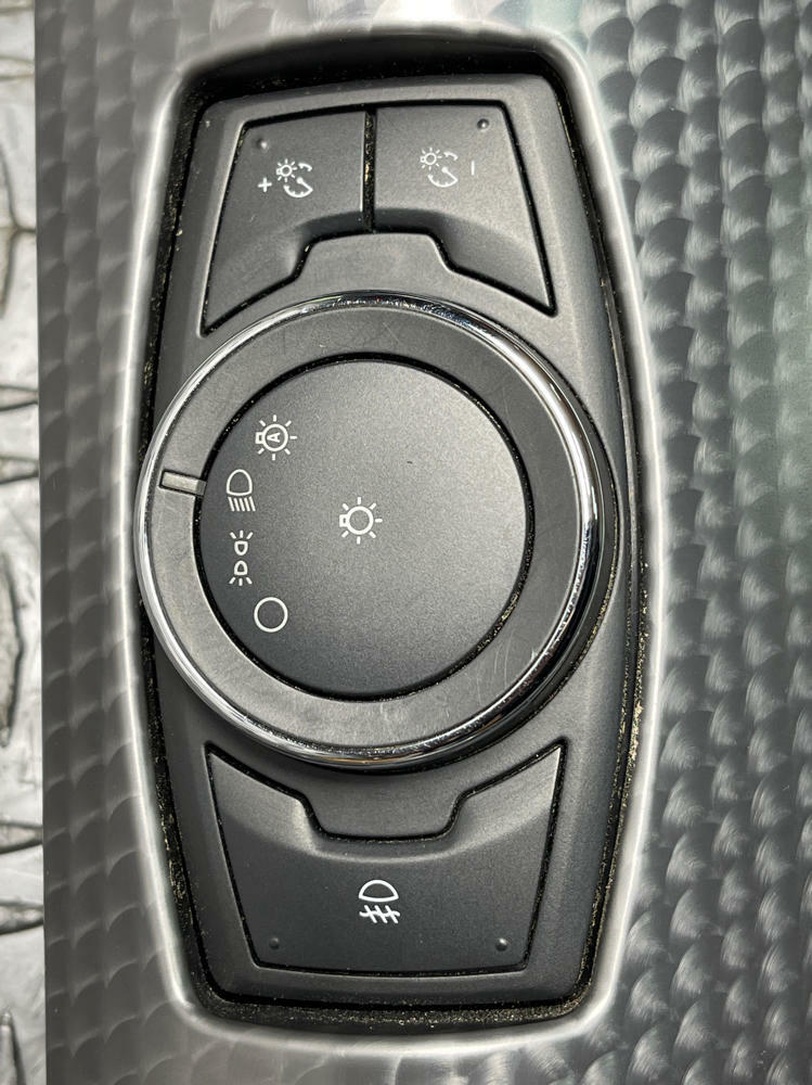 2015-23 Ford Mustang GT OEM Head Light Control Knob- PP1 Trim 258