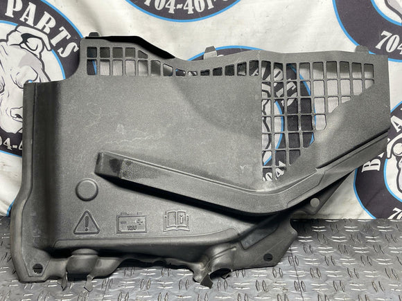 2015-23 Ford Mustang GT OEM Battery Cover- Light Fading 258
