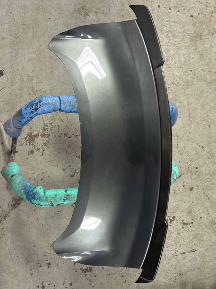 2015-23 Ford Mustang GT Roush Stage 2 Decklid- Code J7, Missing Filler Panel 261