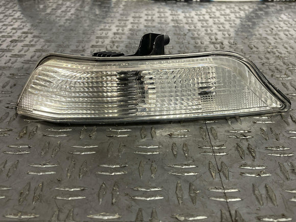 2015-17 Ford Mustang GT OEM Driver LH Turn Signal/Parking Light Housing 261