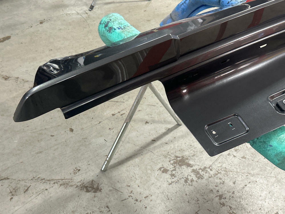 2015-23 Ford Mustang GT Roush Stage 2 Decklid- Code J7, Missing Filler Panel 261