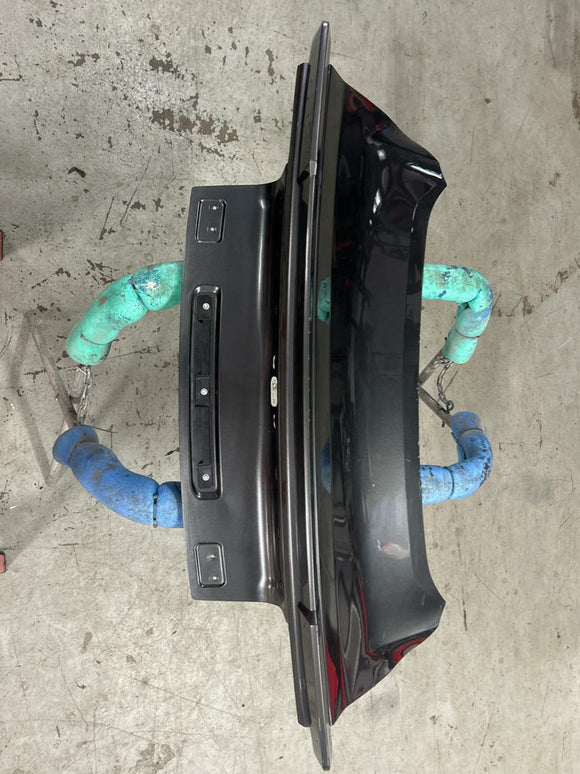 2015-23 Ford Mustang GT Roush Stage 2 Decklid- Code J7, Missing Filler Panel 261