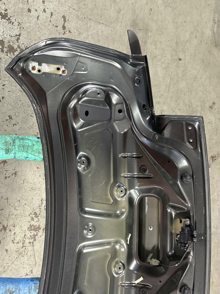 2015-23 Ford Mustang GT Roush Stage 2 Decklid- Code J7, Missing Filler Panel 261