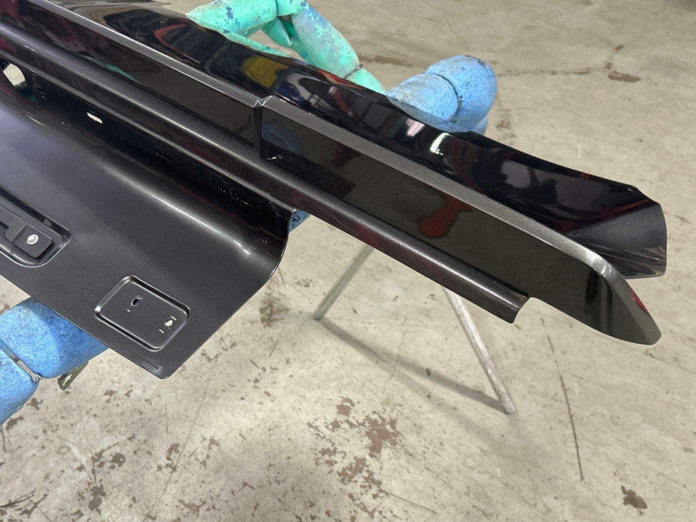 2015-23 Ford Mustang GT Roush Stage 2 Decklid- Code J7, Missing Filler Panel 261