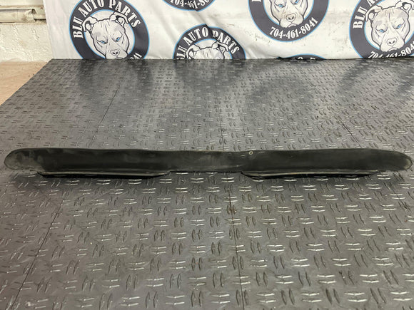 1999-04 Ford Mustang OEM Air Dam- for Lower Core Support 271