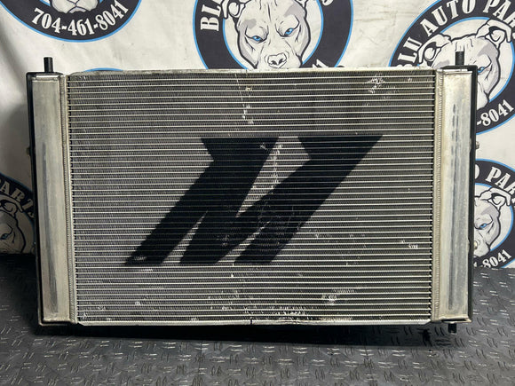 1999-04 Ford Mustang GT/Bullitt Mishimoto Radiator & Fans Assembly 271