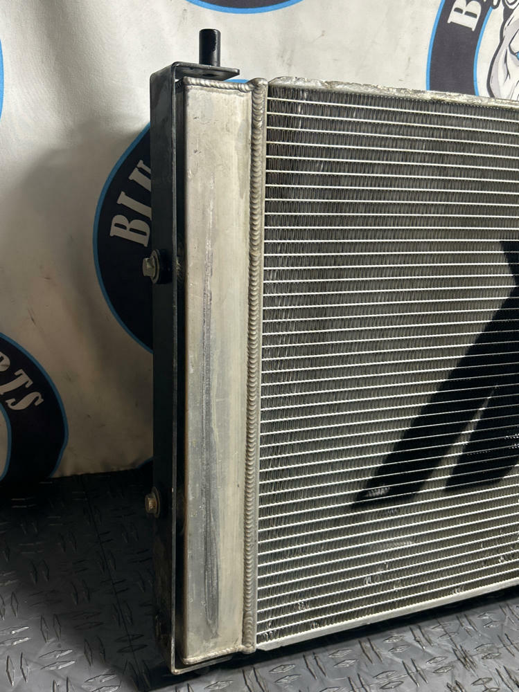1999-04 Ford Mustang GT/Bullitt Mishimoto Radiator & Fans Assembly 271