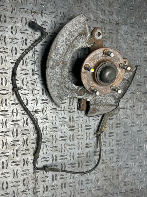 1999-04 Ford Mustang GT/Bullitt Front RH Passenger Spindle Assem. 271