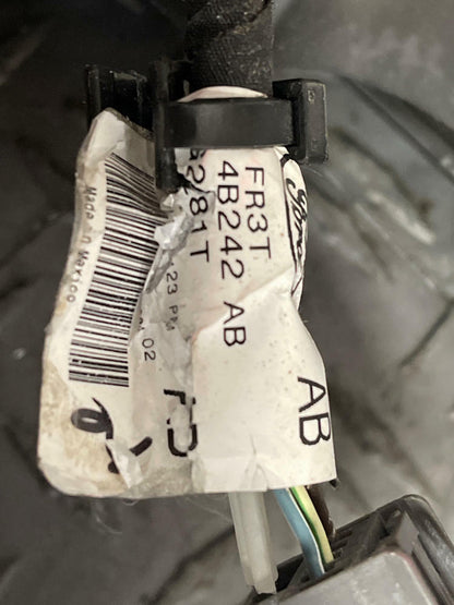 2015-17 Ford Mustang Glove Box 262