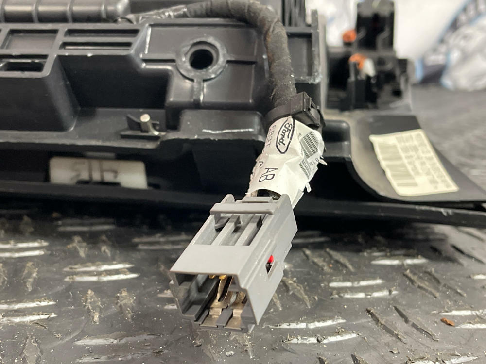 2015-17 Ford Mustang Glove Box 262