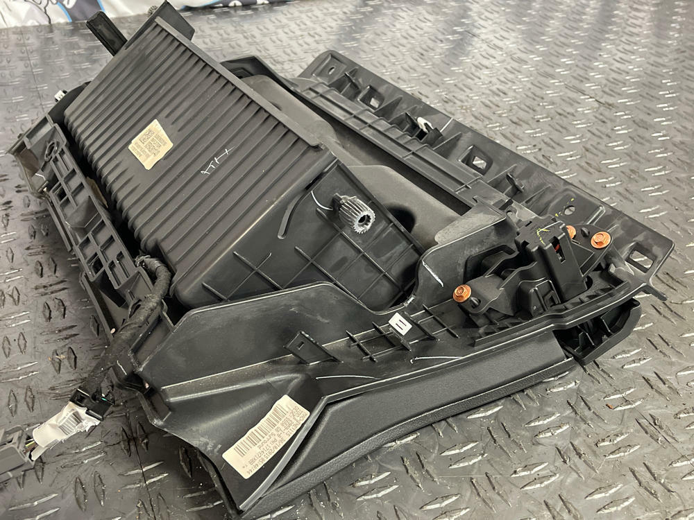 2015-17 Ford Mustang Glove Box 262
