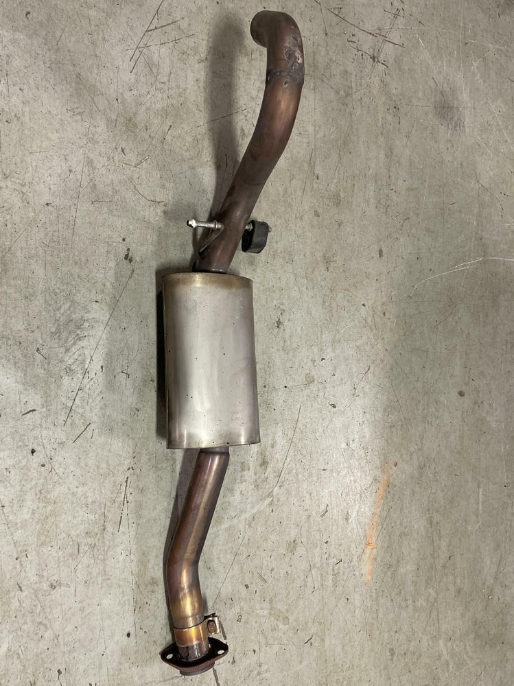 2001 Ford Mustang Saleen S281 SC OEM Cat Back 17K Miles 277