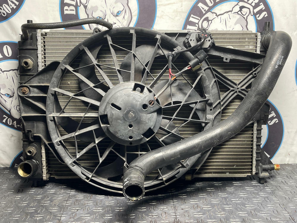 1999-04 Ford Mustang Saleen GT Radiator, Cooling Fan, & Upper Radiator Hose 277
