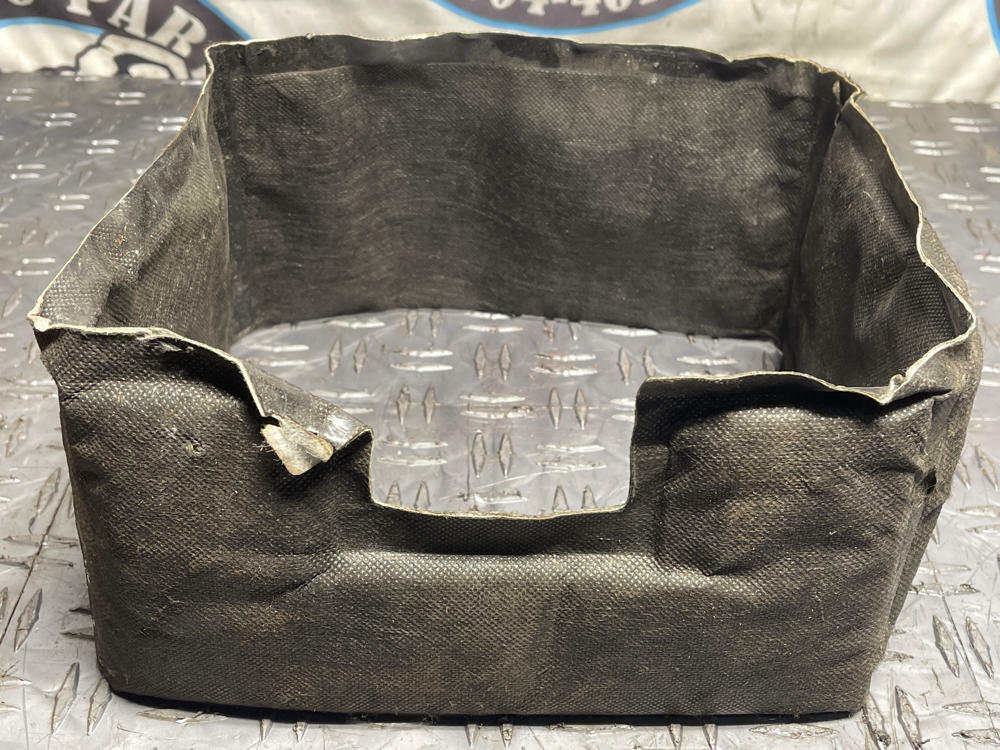 1999-04 Ford Mustang OEM Battery Insulator/Shield- NICE, 17k Miles 277