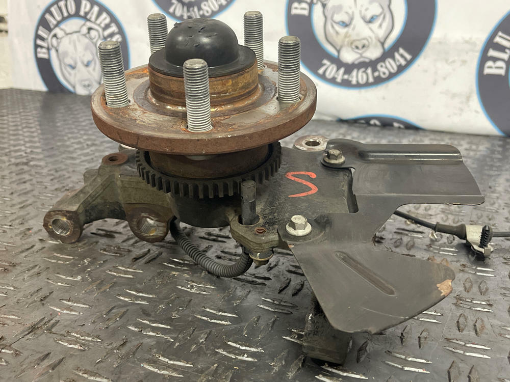 2015-17 Ford Mustang Performance Pack LH Driver Spindle Assembly 278